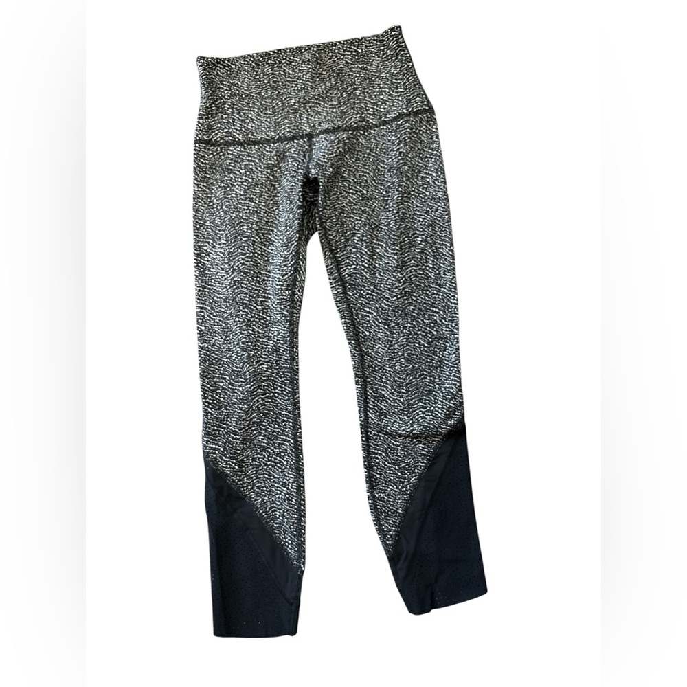 Lululemon Capri Black and White Marled Active Leggings with Mesh Panels